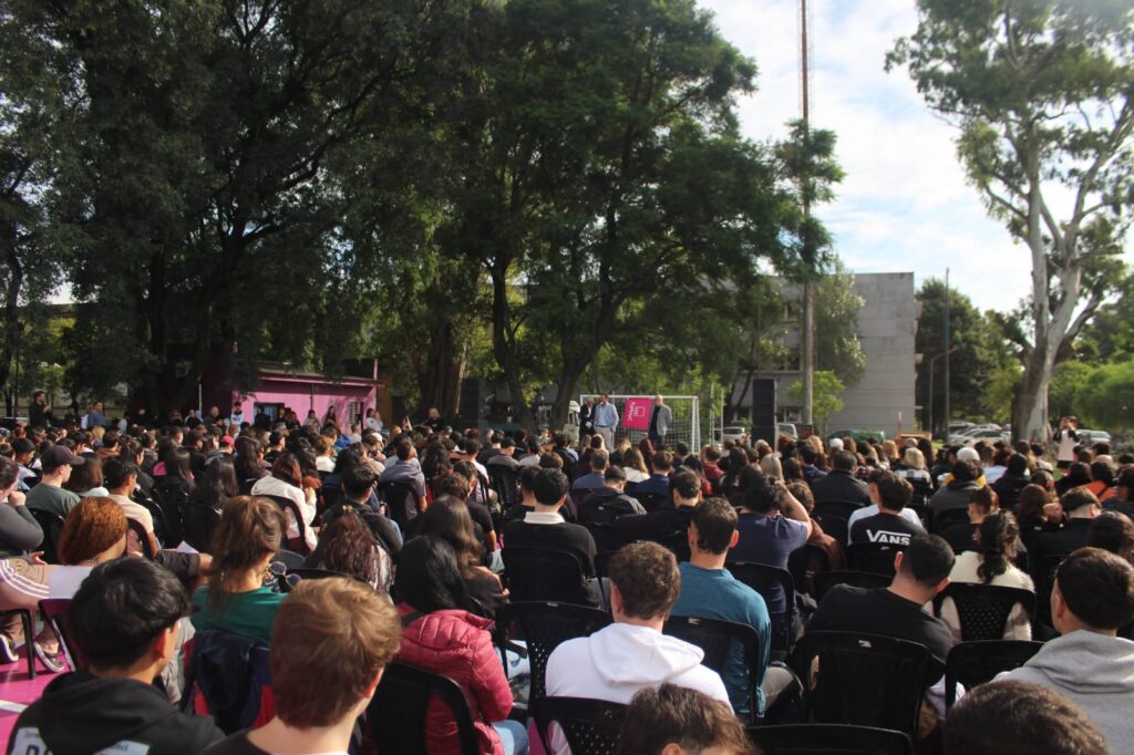 Apertura de la Facultad de Ciencias del Movimiento